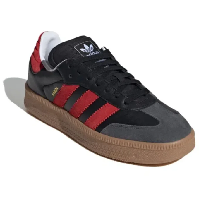 Adidas Samba Xlg “Preto Intenso/Vermelho Escarlate”