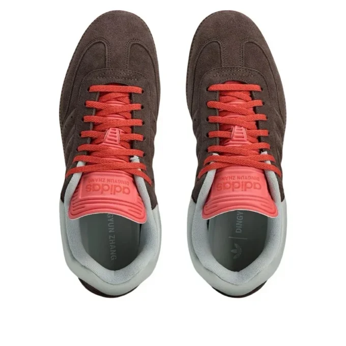 Adidas X Dingyun Zhang Samba “Castanho Oxidado”